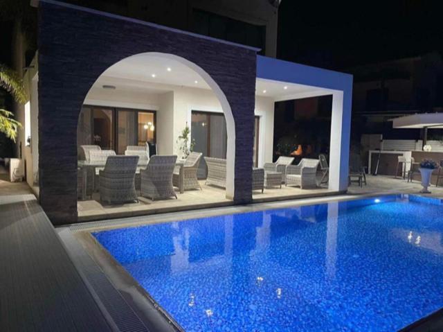 Ionion Beachfront Villa Ajía Nápa Eksteriør bilde