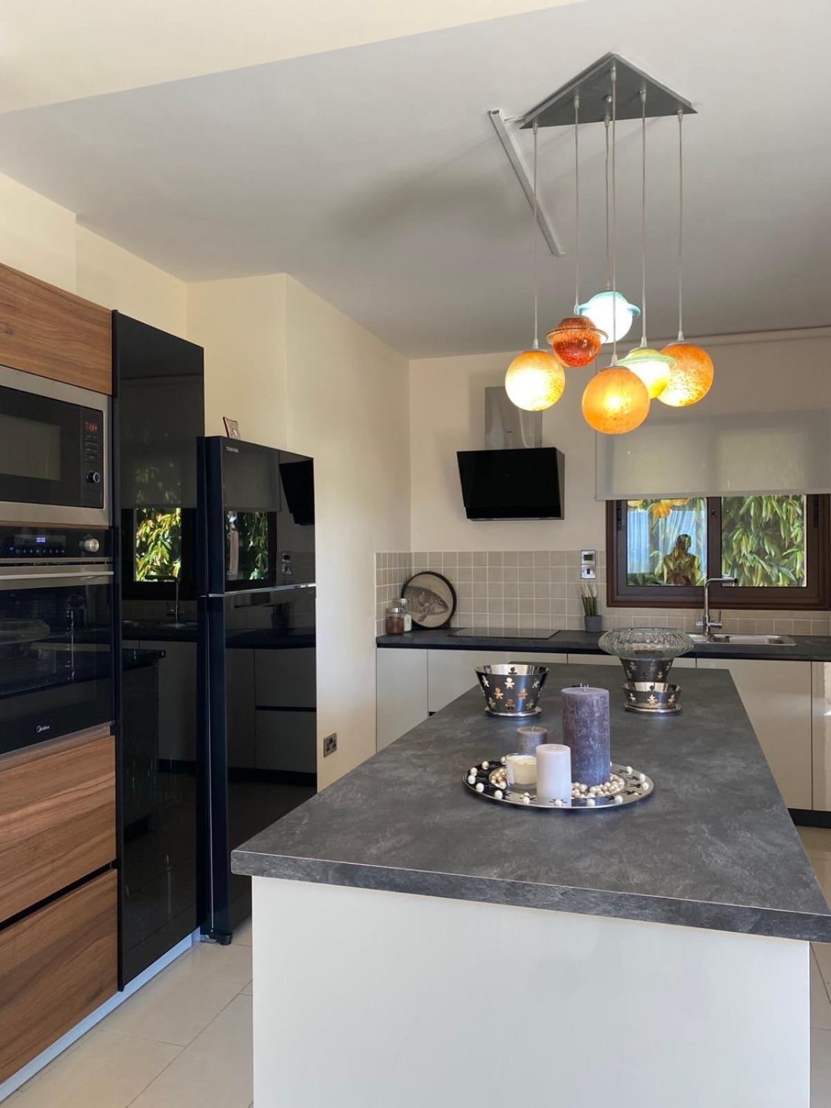 Ionion Beachfront Villa Ajía Nápa Eksteriør bilde