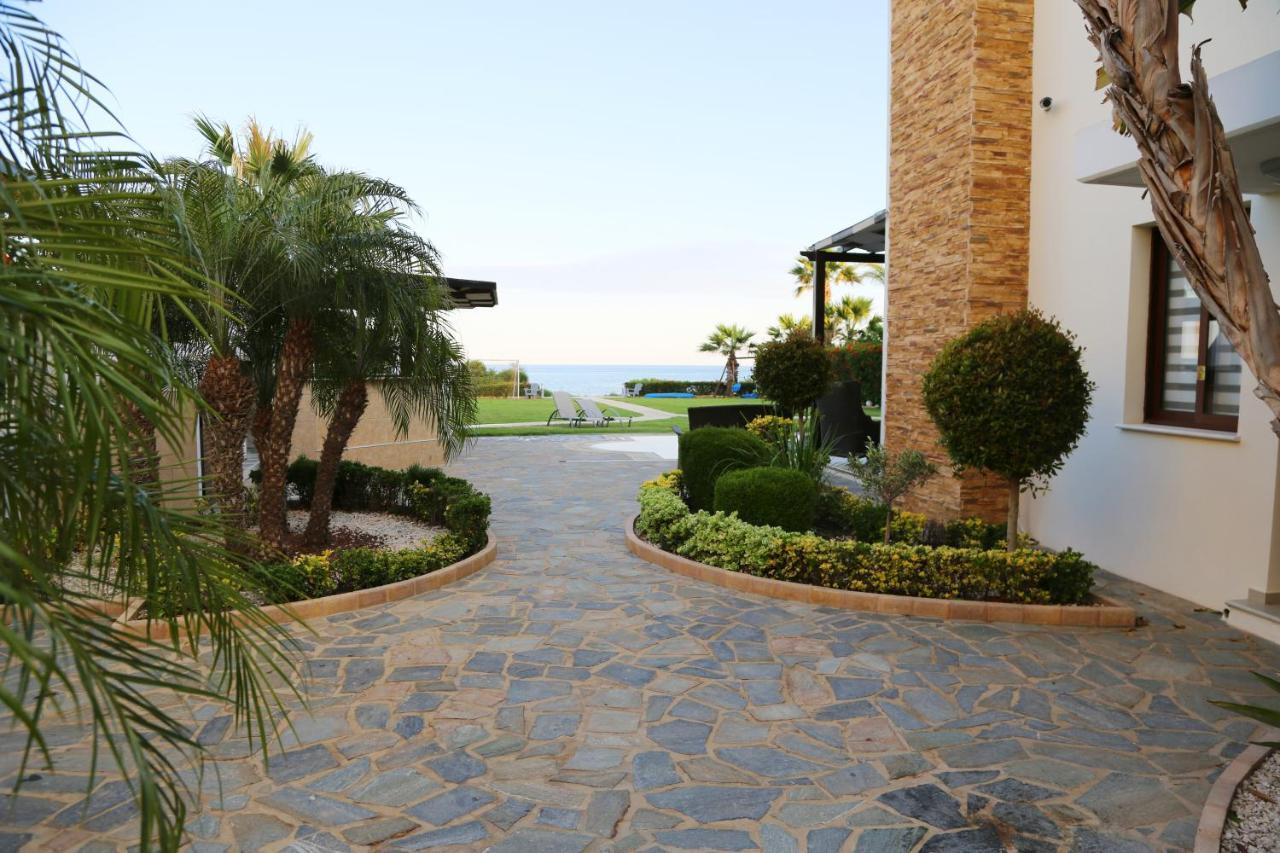 Ionion Beachfront Villa Ajía Nápa Eksteriør bilde